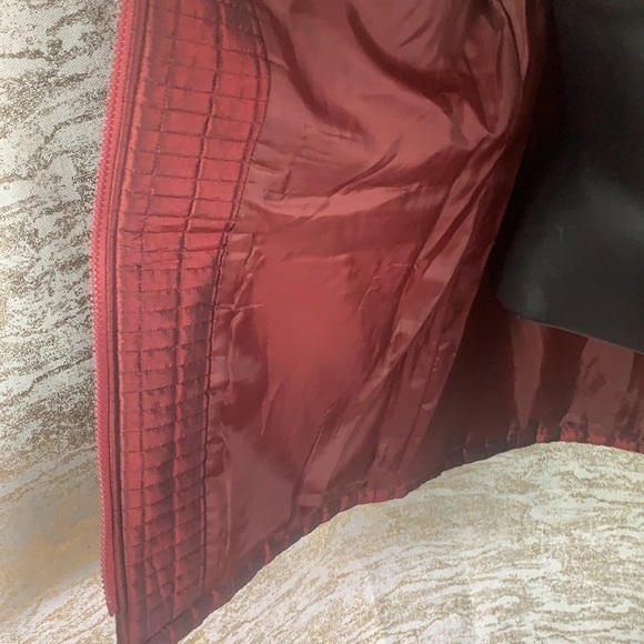 HANA Bang burgundy colour with faux fur collar size M - Picture 8 of 11